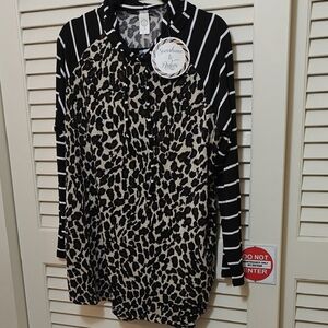 Sunshine & Rodeos Leopard Print Top